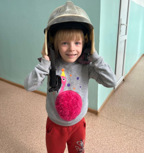 Я в пожарные пойду, пусть меня научат!